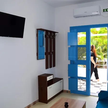 Apartment Marabu House